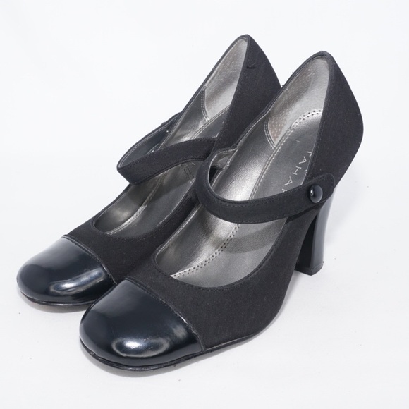Tahari Shoes - Tahari Black Mary Jane Heels with Cap Toe, Size 7